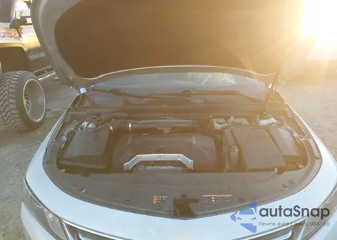 2017 Chevrolet Impala 1Lt из США, поврежденный, VIN 1G1105SA2HU143052